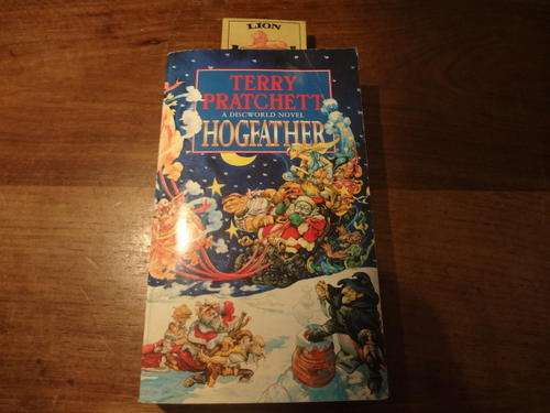 Terry Pratchett - Hogfather (soft cover)