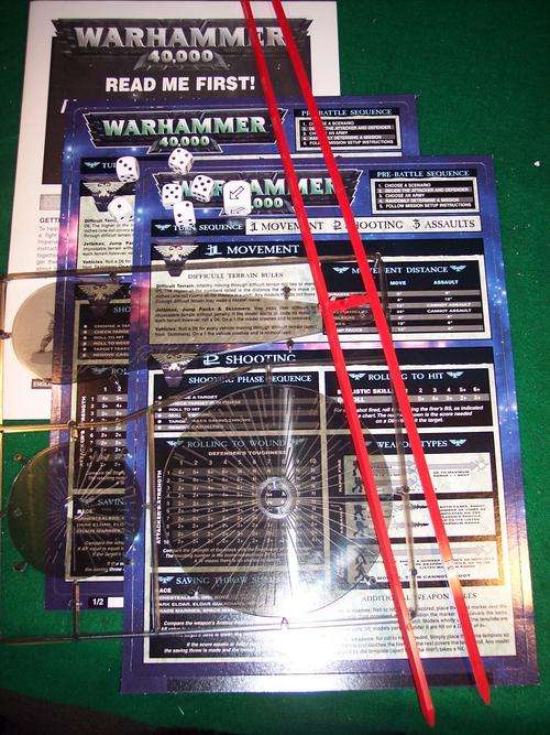 warhammer 40k - templates, dice, 2 quick reference sheets and measuring sticks