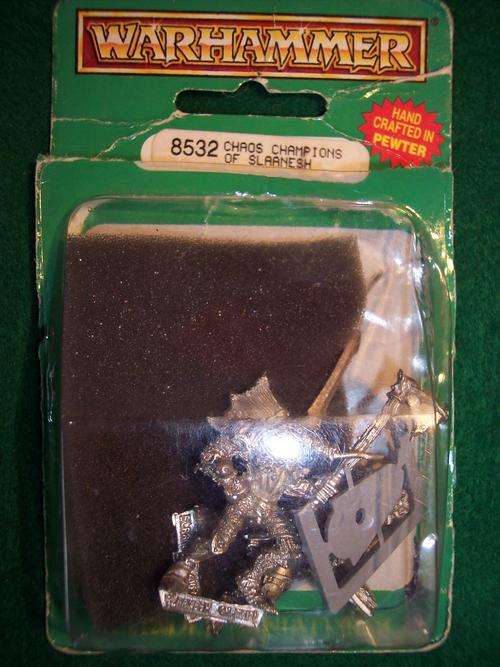 warhammer 40k - chaos champions slaanesh (metal) rare oop new in blister (2 figures)