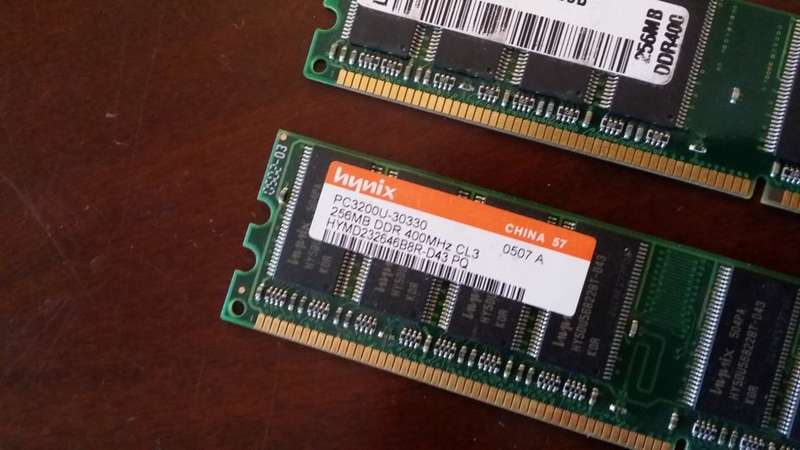 AMD 486dx4-100 Mainboard and Desktop PC RAM