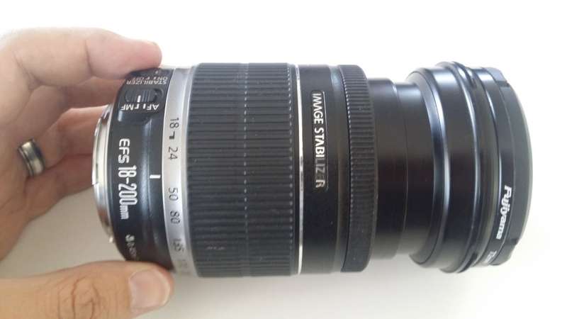 Canon EF-S 18-200mm IS Lens For Spares Or Repair