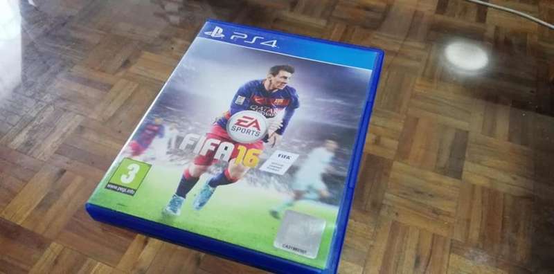 FIFA 16 for Sony PS4