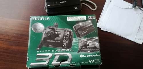 Fujifilm FinePix Real 3D W3