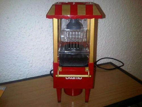 RETRO STYLE"" POPCORN MAKER....TABLE TOP>>>> KITCHEN/BAR.