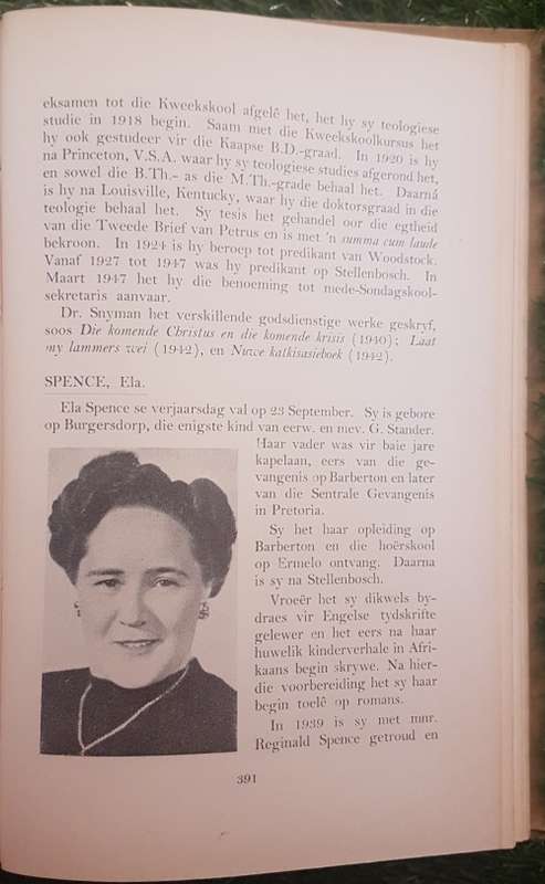 Hier is ons Skrywers:- Nienaber. 1st Ed.