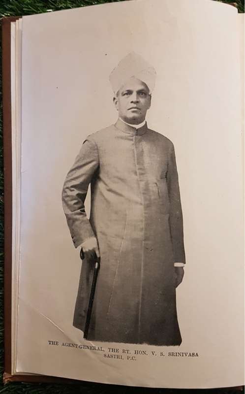 Sastri Speaks. (In South Africa): - S. R. Naidoo and Dhanee Bramdaq