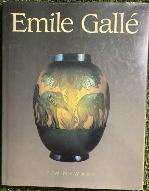 Emile Gallé: - Tim Newark