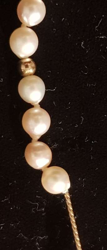 9ct Gold Clasp and Spacers Genuine Pearl Necklace