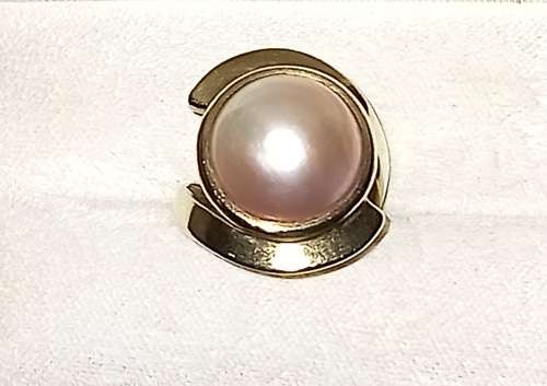 Vintage 9ct Yellow Gold Mabe Pearl Ring