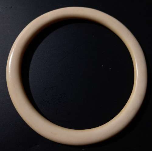 Vintage Ivory Flat Bangle
