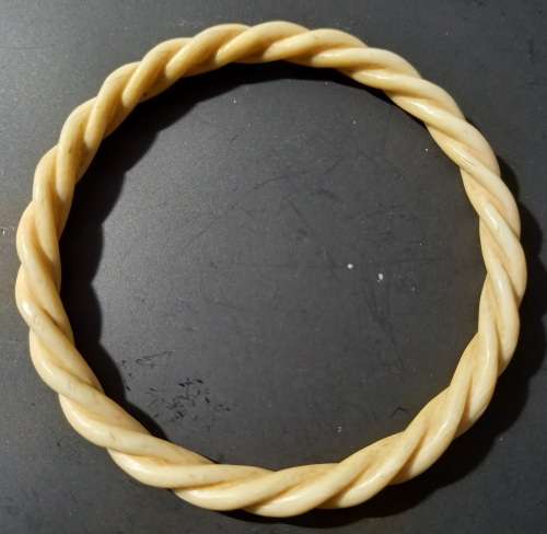 Vintage Ivory Twist Bangle