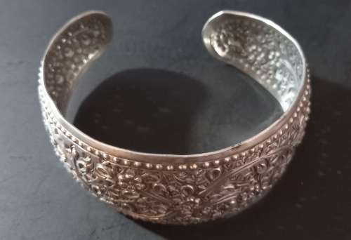 Vintage Sterling Silver Wide Cuff Bangle