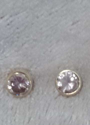 9ct Gold Earrings with cubics