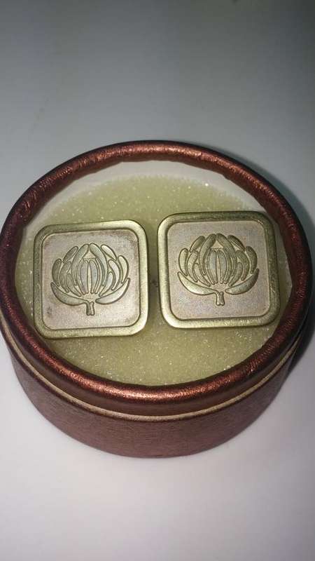 24ct Gold Plated Protea Flower Cufflinks