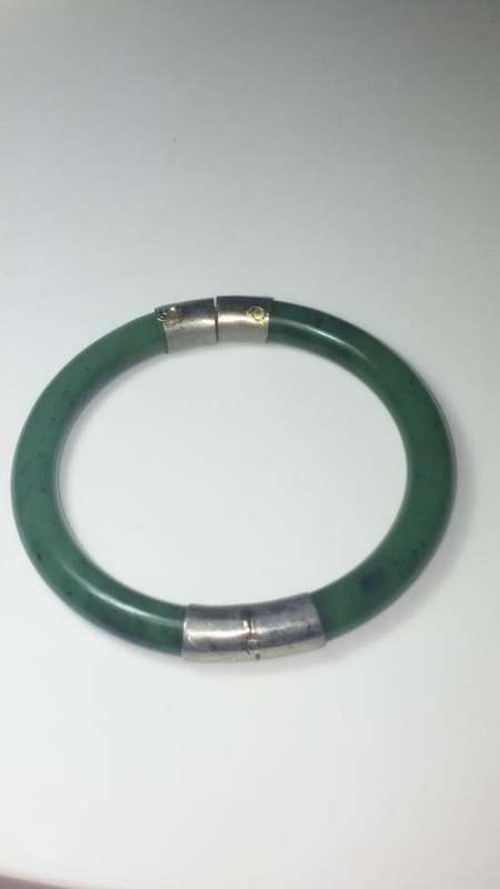 Vintage Nephrite Green Jade Hinged Bangle