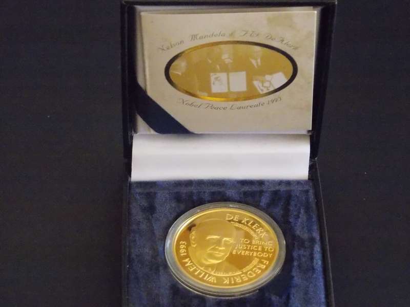 1 0z Gold Mint of Norway Mandela/De Klerk Peace Laureate 24 Carat Gold Proof coin with certificates