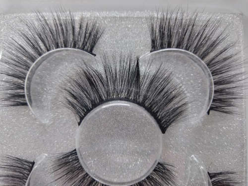 6D Eyelashes 017 - 3 Pair Eyelashes + Free Waterproof Glue