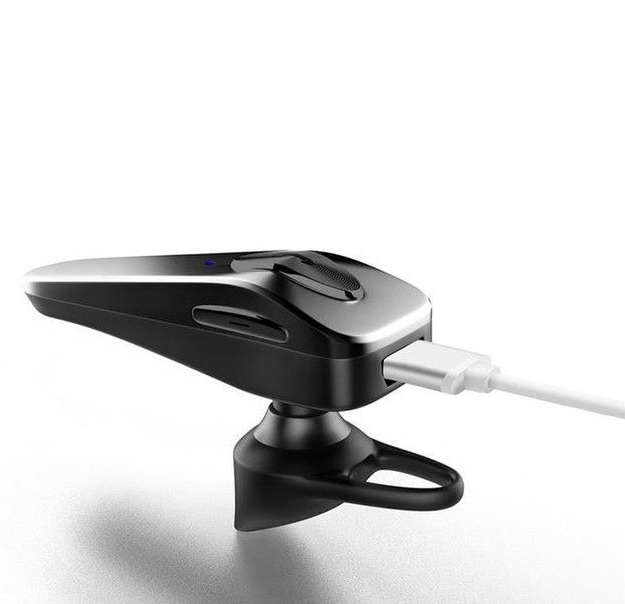 Olesson Handsfree car kit with Bluetooth mp3 player