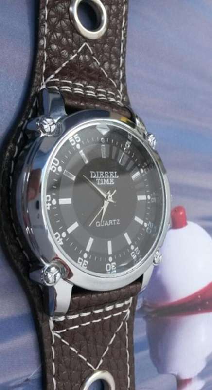 Gents watch Diesel ( NOT ORIGINAL) Brown -(CW6)