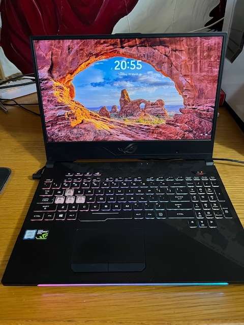 Asus Rog Strix Scar 2 Gaming Laptop