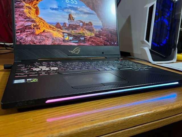 Asus Rog Strix Scar 2 Gaming Laptop