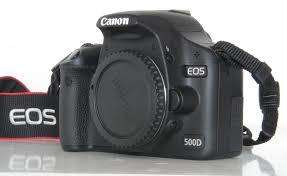 CANON EOS 500D , 15MP, 3.4FPS, 3" LCD, Video, BODY ONLY IN VERY GOOD CONDITION