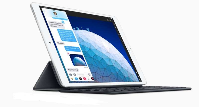 Apple iPad Pro 12.9" (Wi-Fi Only) 128GB WITH APPLE SMART KEYBOARD VERY GOOD CONDITION