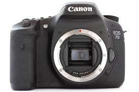CANON EOS 7D, BODY ONLY IN EXCELLENT CONDITION