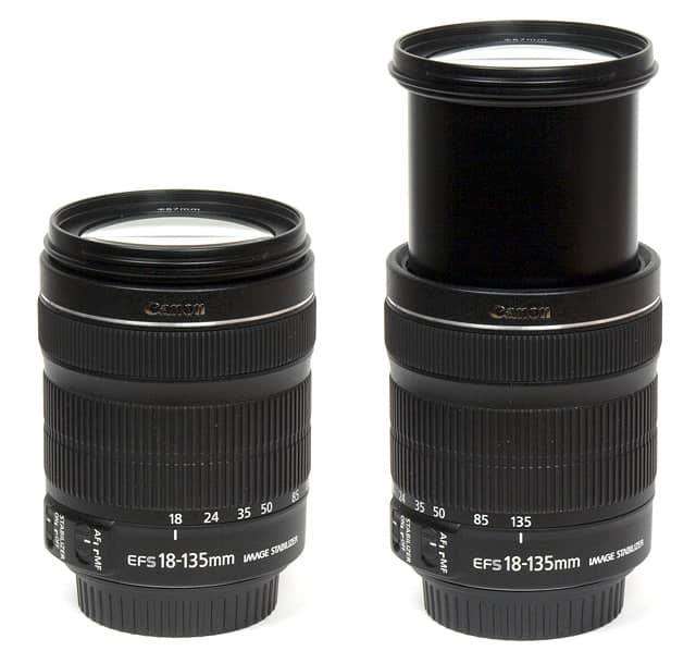 CANON EFS 18-135MM F/3.5-5.6 ( IMAGE STABILIZER ) IS STM LENS FOR CANON  IN EXCELLENT CONDITION