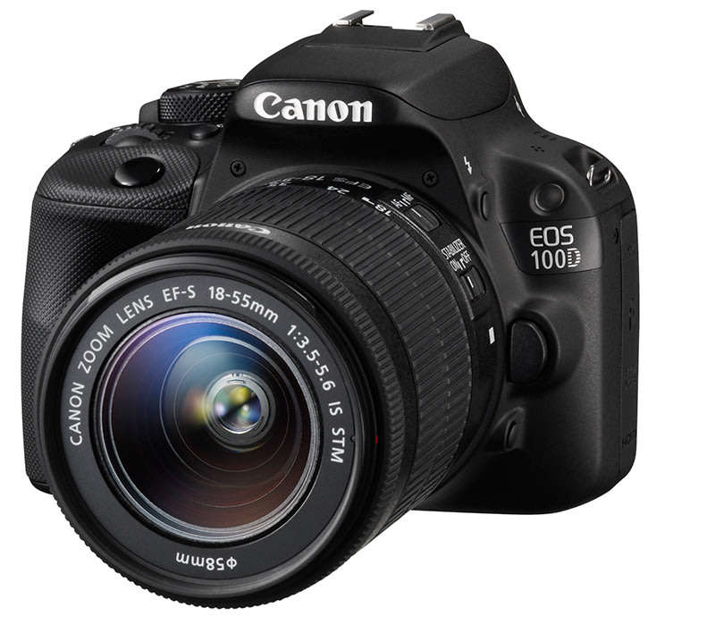 CANON 100D IN EXCELLENT CONDITION WITH 18-55MM LENS , 8GB MEMORY CARD AND SHOULDER BAG