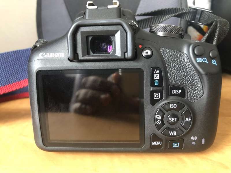 Canon 2000D 24MP DSLR Lens Kit with Canon 18-55MM ZOMM Lens WITH 16GB SD CARD