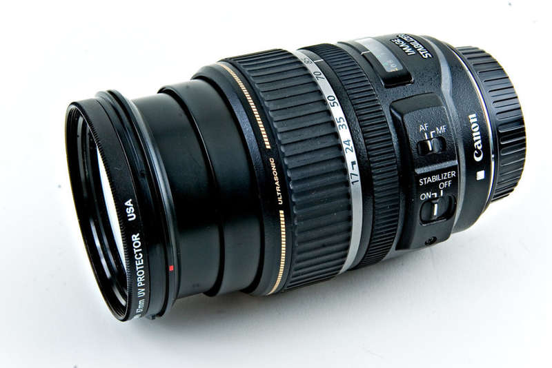 Canon EF-S 17-85mm f/4-5.6 IS USM Lens IN EXCELLENT CONDITION