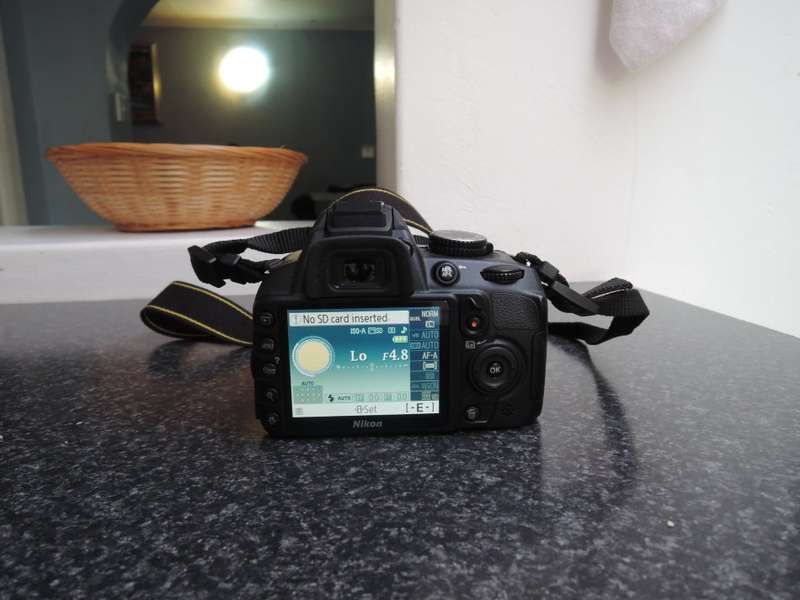 NIKON D3100 14.2MP ,FULL HD MOVIES, WITH 18-55MM VR LENS IN VERY GOOD CONDTION WITH CHARGER