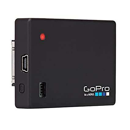 GOPRO HERO 4 IN EXCELLENT CONDITION WITH GoPro Battery BacPac AND HOUSING