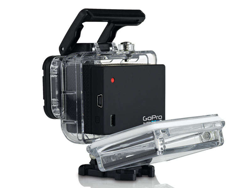 GOPRO HERO 4 IN EXCELLENT CONDITION WITH GoPro Battery BacPac AND HOUSING