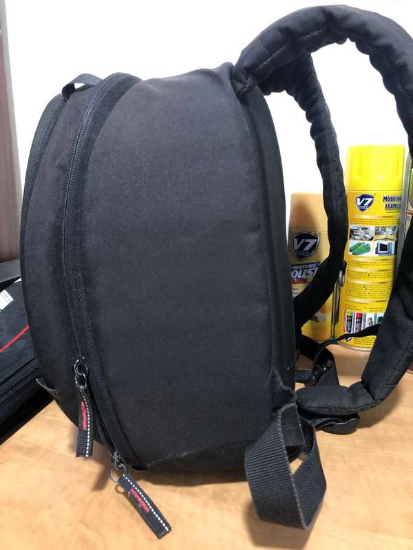 CANON 650D,18MP, FULL HD MOVIES,WITH 18-55MM LENS,CARRY BAG VERY GOOD CONDITION