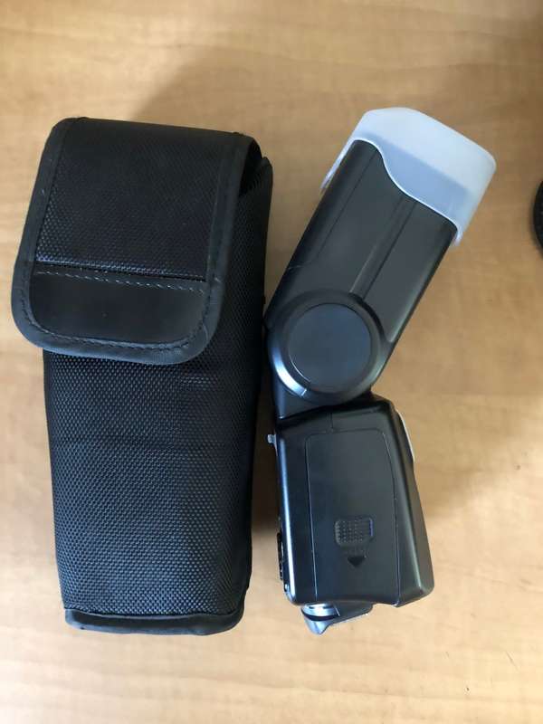 Pixel Mago GN65 Wireless TTL HSS LED Flash Speedlite for Canon, Flash Softbox Diffuser NEW CONDITION