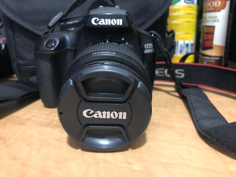 Canon EOS 4000D DSLR with EF-S 18-55mm III IN EXCELLENT CONDITION WITH CANON BAG