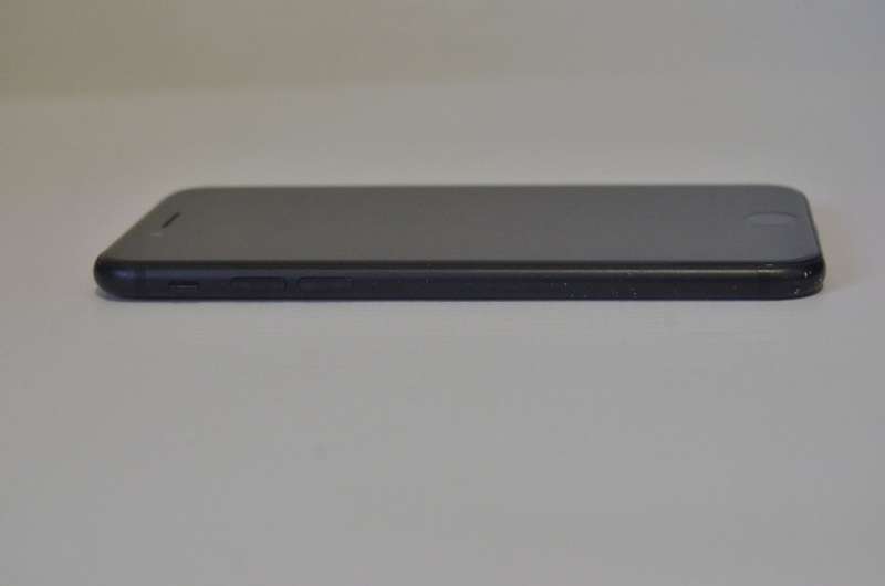 APPLE IPHONE 7 , 128GB BLACK IN VERY GOOD CONDITION