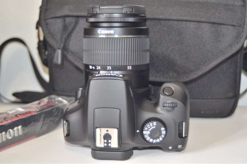 Canon EOS 4000D 18MP DSLR , FHD MOVIES, WIFI with EF-S 18-55mm  CARRY BAG. BRAND NEW CONDITION