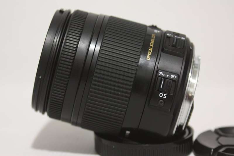 Sigma 18-250mm F3.5-6.3 DC Macro OS HSM for Canon EF Mount IN EXCELLENT CONDITION