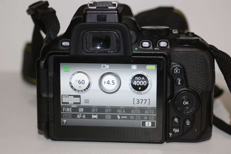Nikon D5600 24MP DSLR CAMERA, FULL HD VIDEOS, WIFI , NIKON 18-55mm  VR Lens, CAMERA BAG, LOW SHUTTER