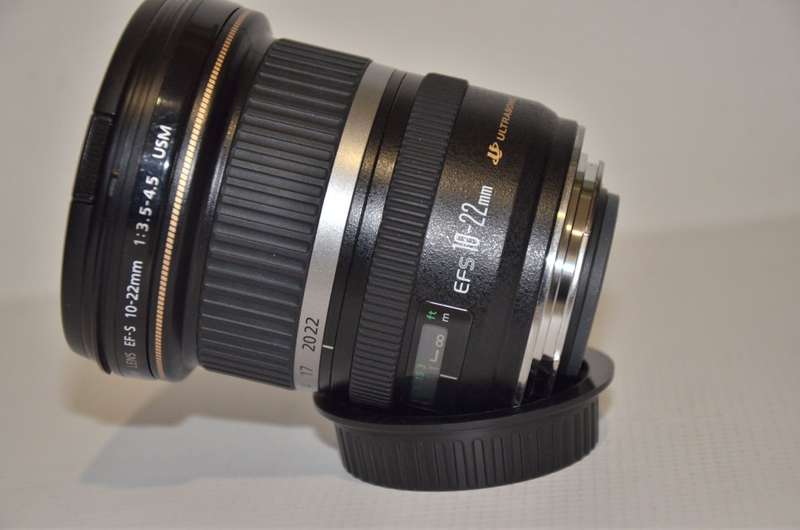 Canon EF-S 10-22mm f/3.5-4.5 SUPER WIDE ZOOM USM Lens