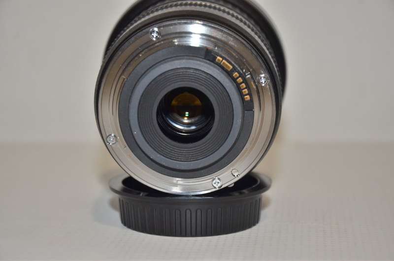 Canon EF-S 10-22mm f/3.5-4.5 SUPER WIDE ZOOM USM Lens