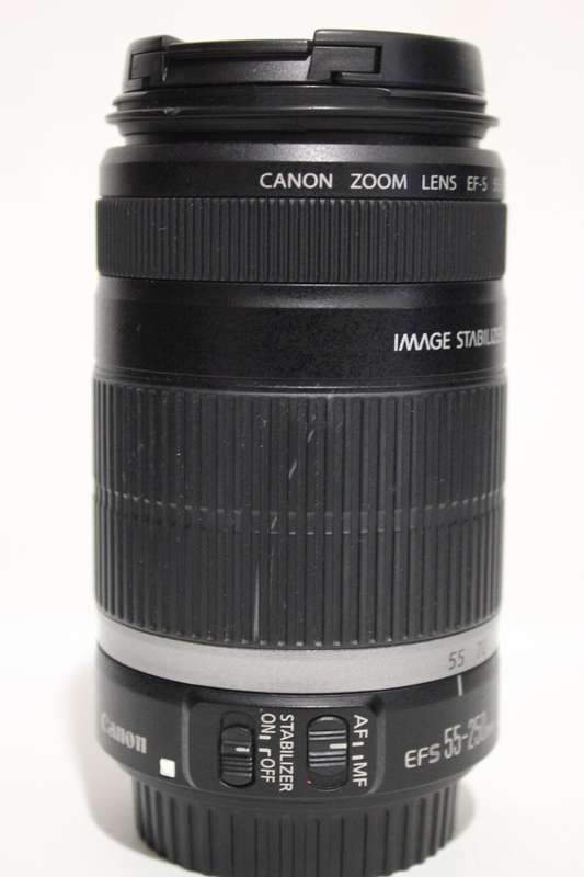 Canon EF-S 55-250mm f/4-5.6 is Image Stabilizer Telephoto Zoom Lens VERY GOOD  CONDITION