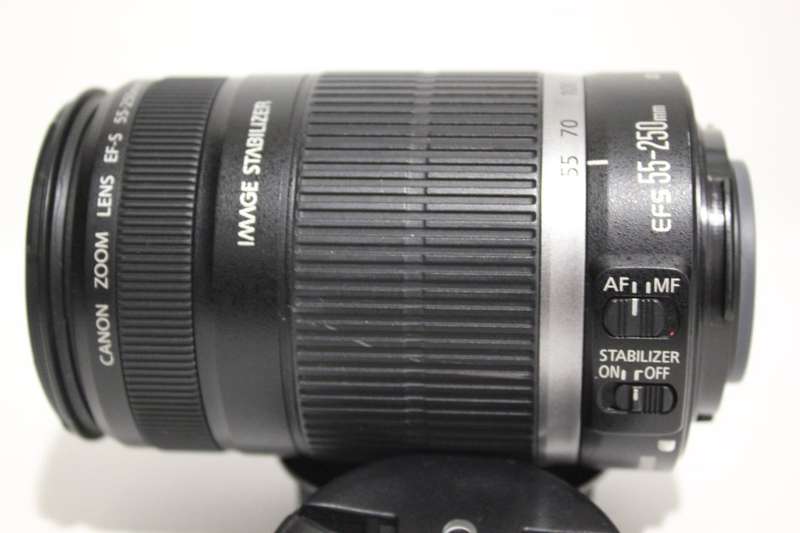 Canon EF-S 55-250mm f/4-5.6 is Image Stabilizer Telephoto Zoom Lens VERY GOOD  CONDITION