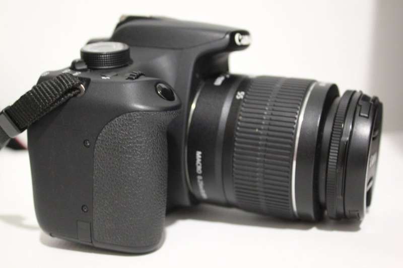 Canon EOS 1200D 18MP DSLR Camera , FULL HD MOVIES,18-55mm Lens,CANON  BAG, VERY GOOD CONDITION