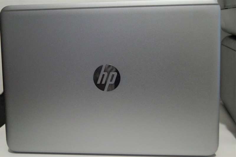 HP EliteBook Folio 1040 G3, Core i7-6600U @2.60GHz,8GB RAM ,128GB SSD, 14" FULL HD