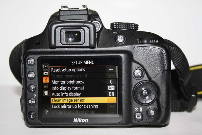 Nikon D3300 , 24.2 MP FULL HD MOVIES  DSLR , AF-S DX 18-55mm f/3.5-5.6G VR  II Zoom Lens, NIKON BAG