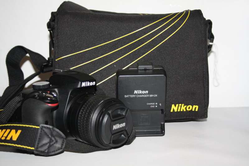 Nikon D3300 , 24.2 MP FULL HD MOVIES  DSLR , AF-S DX 18-55mm f/3.5-5.6G VR  II Zoom Lens, NIKON BAG